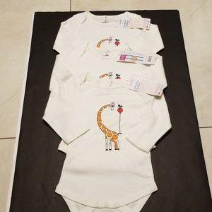 KidzStuff 3 pack long sleeve bodysuits Giraffe